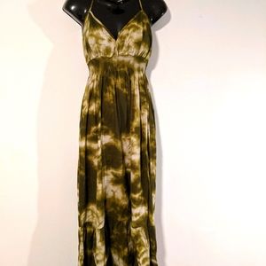 Green tie-dye maxi halter-top dress